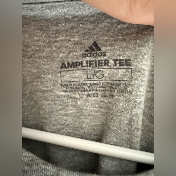 Adidas Amplifier Tee Men’s SZ L Heather Grey Crew Neck Short Sleeve Logo Casual - Picture 2 of 6